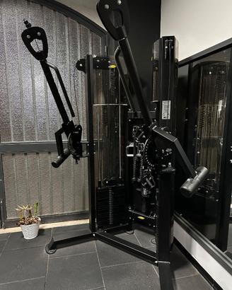 Cavi incrociati multi station palestra