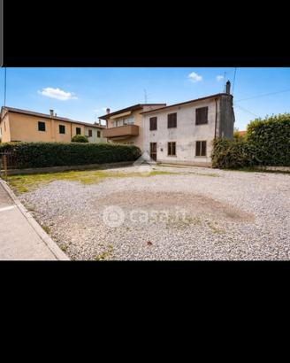 casa a schiera da ristrutturare 