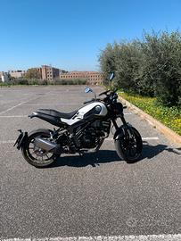 Benelli leoncino 250