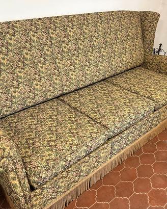 Divano letto bohemian appena rifoderato letto