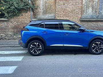PEUGEOT 2008 GT 2021