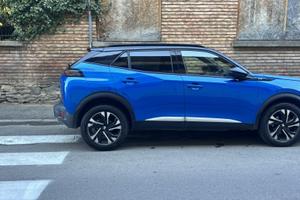 PEUGEOT 2008 GT 2021