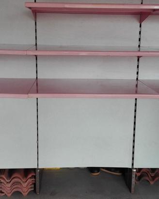 scaffale da negozio