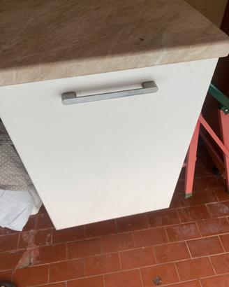 MOBILI PER CUCINA