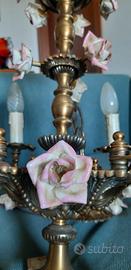 Lampadario vintage più abat jour in ottone e rose