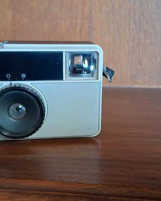 Kodak instamatic 28 camera