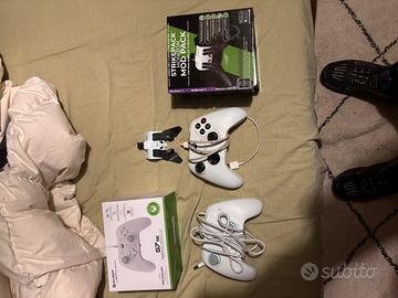 Xbox serie S + gamesir + strickepack