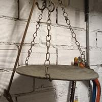 Antica bilancia a stadera vintage