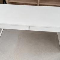 scrivania Micke ikea