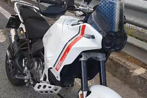 Ducati DesertX 2022 - Preparazione TOP Öhlins & Te