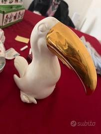 Tucano in ceramica