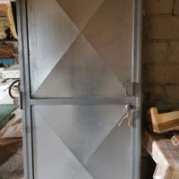 Porta zincata per esterno 