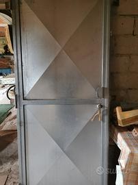 Porta zincata per esterno 