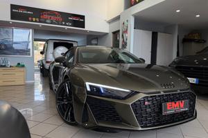 Audi R8 Coupe V10 quattro S tronic performance (45
