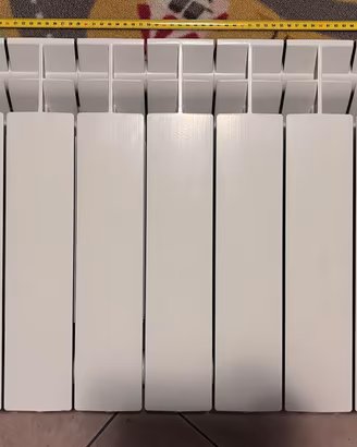 Radiatore piccolo per cameretta o bagno