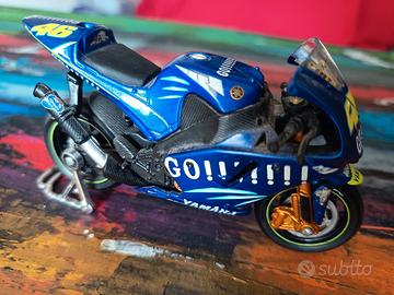 YAMAHA YZR M1