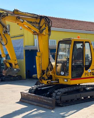 Escavatore KOMATSU PC75R