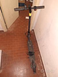 monopattino 