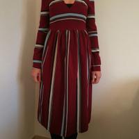 Vestito longuette maniche lunghe Motel