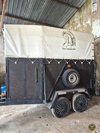 Trailer per cavalli