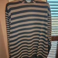 Maglia con cappuccio a righe grigie