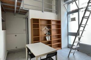 MAGAZZINO A TRIESTE