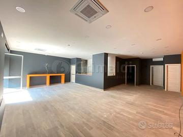 Locale commerciale doppio senso Villaricca