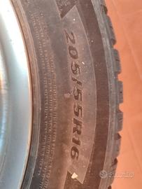 N.4 Cerchi in lega BMW con Gomme termiche nuove.