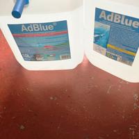 liquido ad blù auto 