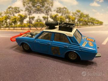 CORGI TOYS 302  HILLMAN HUNTER LONDON TO SYDNEY