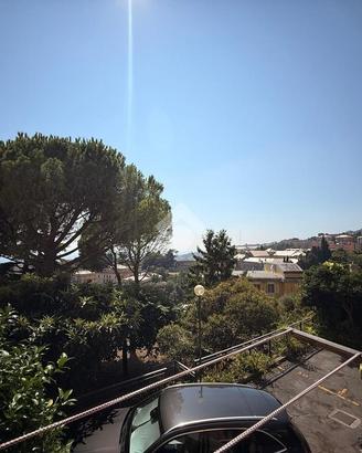 5 LOCALI A GENOVA