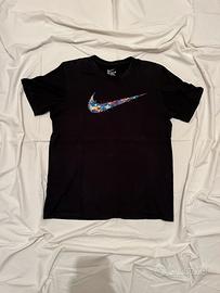 Nike T-shirt