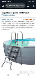 Scaletta in acciaio per piscina fuori terra