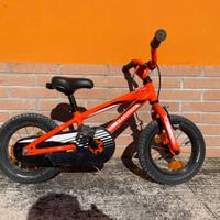 Bicicletta bambino specialized hotrock