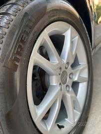 Gomme piu cerchi audi r17
