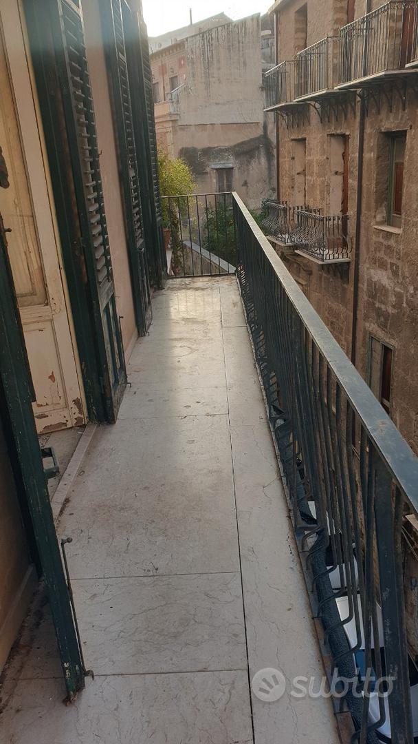 Centro storico 4 Canti per B&B con ascensore - Vista 3
