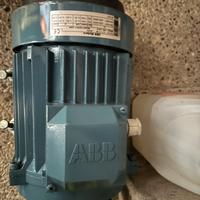 Motore Elettrico Trifase ABB 2.2kW (3HP)