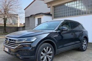 Volkswagen Touareg 3.0 V6 TDI SCR Elegance