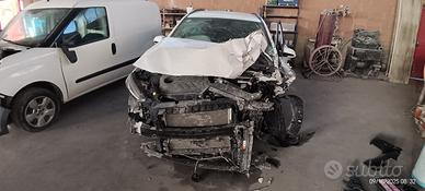 Hyundai kona pezzi ricambio