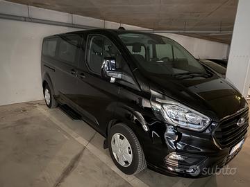 Transit Custom 9 posti