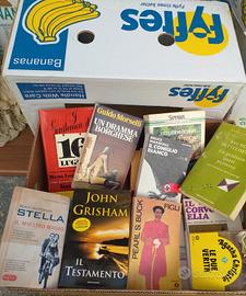   dono scatoloni libri vari