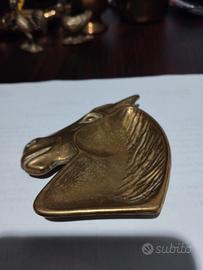 POSACENERE TESTA DI CAVALLO