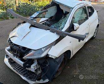 Toyota aygo 1.0 vvt-1