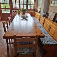 Tavolo sedie cassapanca taverna