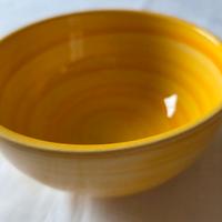 ciotolina gialla in ceramica 