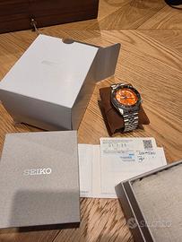 seiko 5 gmt arancione pari al nuovo