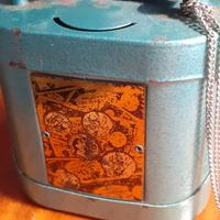 salvadanaio cassaforte in metallo vintage anni 70