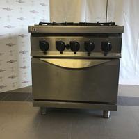 Cucina a GAS con 4 fuochi + colonna acqua + forno