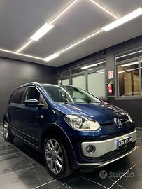 Volkswagen up! 1.0 75 CV 5p. cross ASG