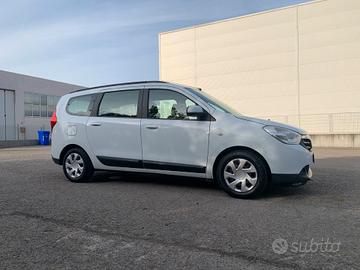 Dacia Lodgy 1.5 dCi 7 POSTI EURO 6